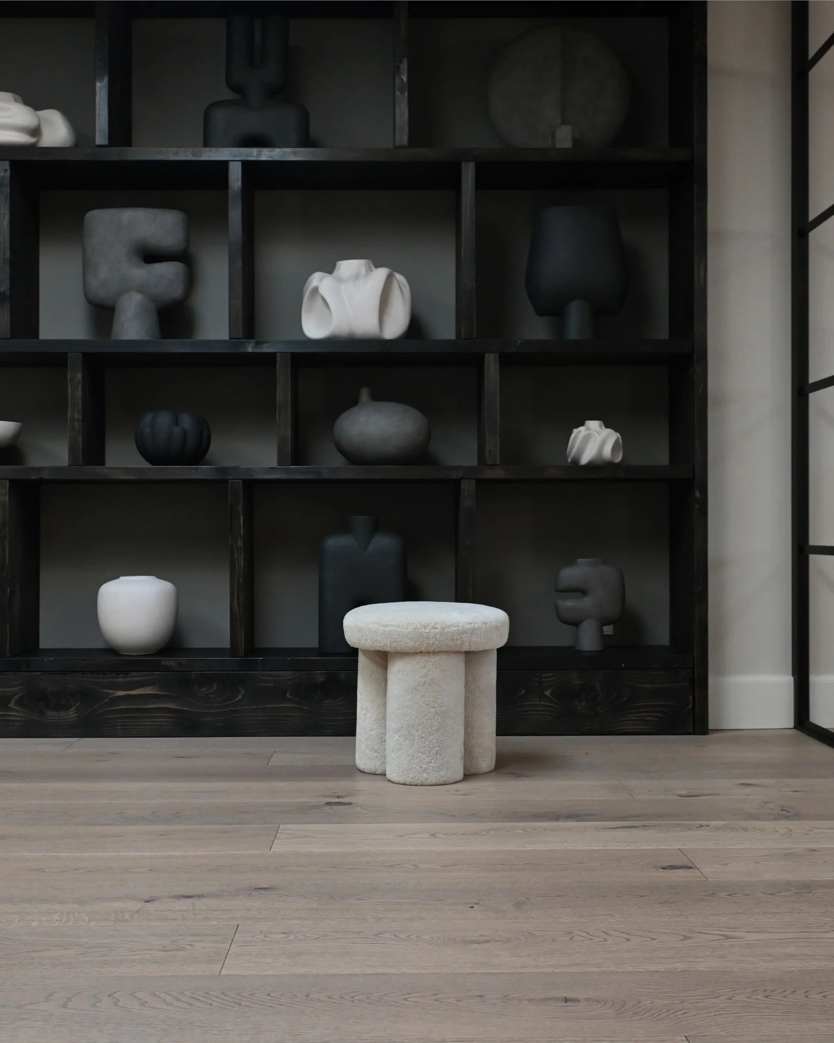 Big Foot Stool - Sandshell (Sheepskin) – 101 COPENHAGEN Big Foot Stool - Sandshell (Sheepskin) – 101 COPENHAGEN
